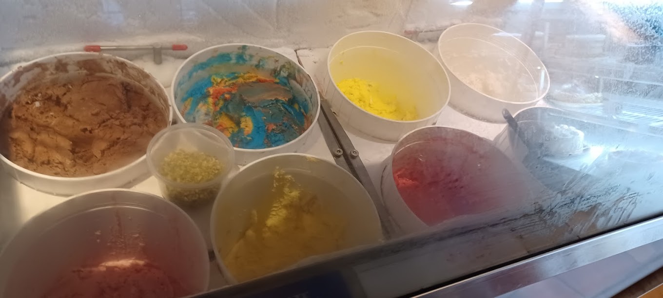 شیرینی رز قرمز (Red Rose Patisserie) - تصویر 5