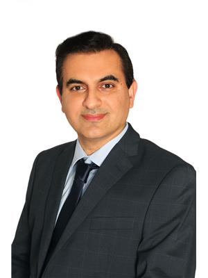 سعید طاهری مشاور املاک تورنتو