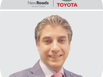 David Alavie (نوید علوی) متخصص در خرید تویوتا