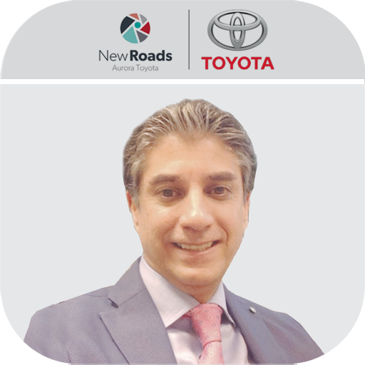 David Alavie (نوید علوی) متخصص در خرید تویوتا