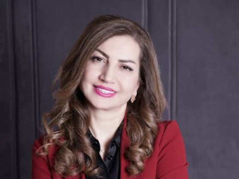 سازمان مهاجرتی ، هلگا خواجه پور تورنتو