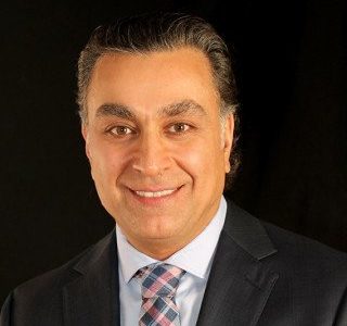 هومن مرتضوی وکیل تورنتو