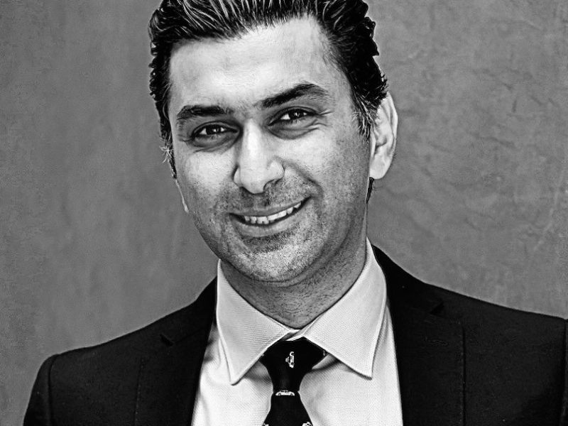 امیر اشتیاقی مشاور املاک تورنتو