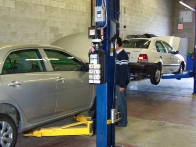 شایان بابا‌شهابی مشاور و رزرو امور تعمیرات اتومبیل تورنتو